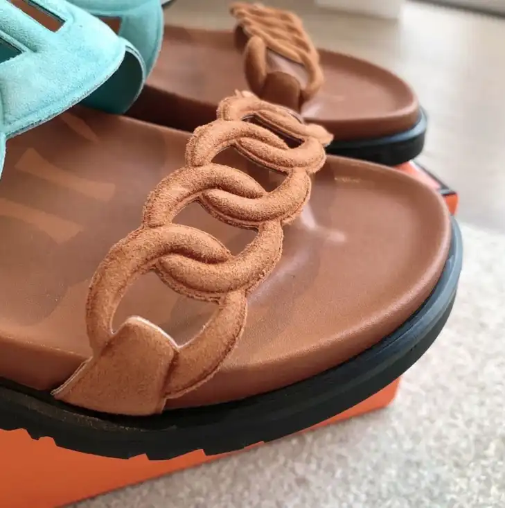 hype Hermes Slippers