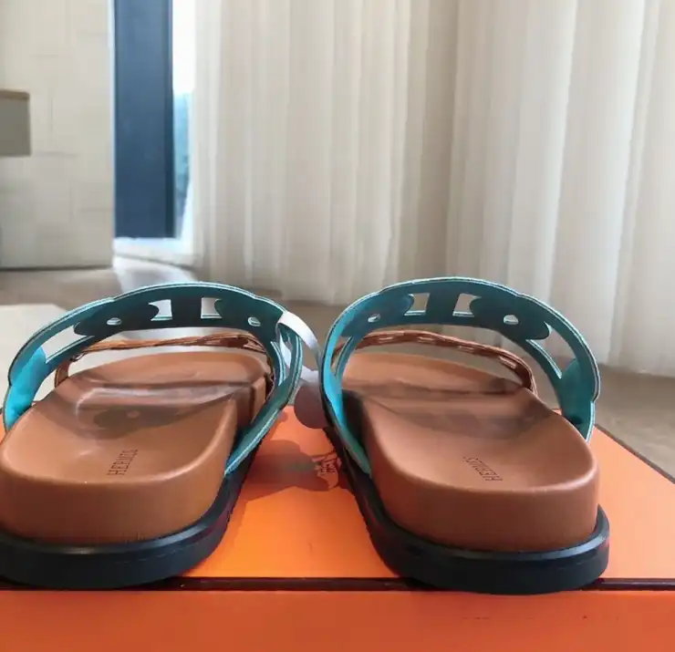 hype Hermes Slippers