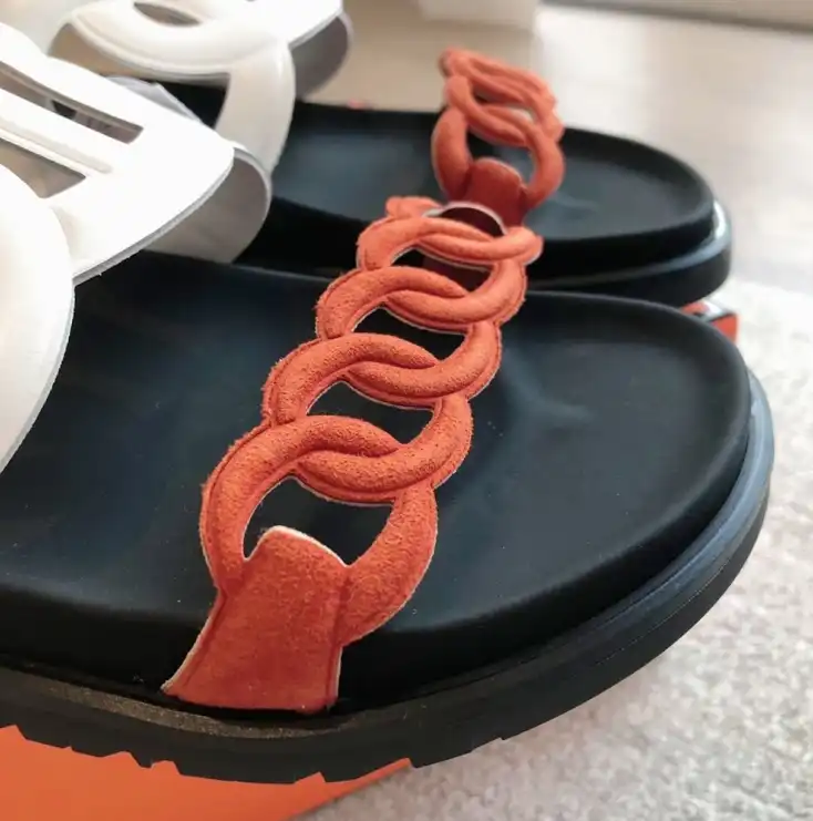 hype Hermes Slippers