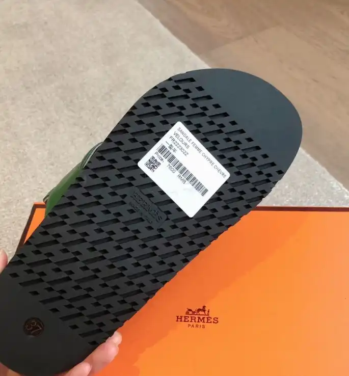 hype Hermes Slippers