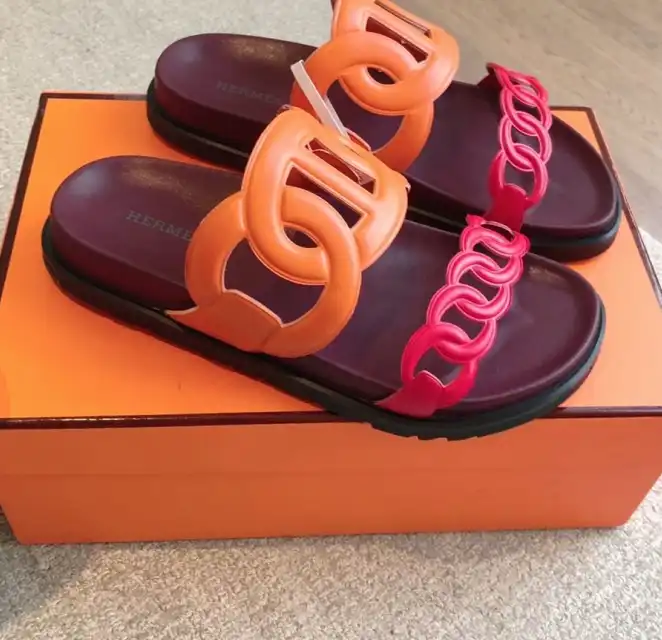 hype Hermes Slippers