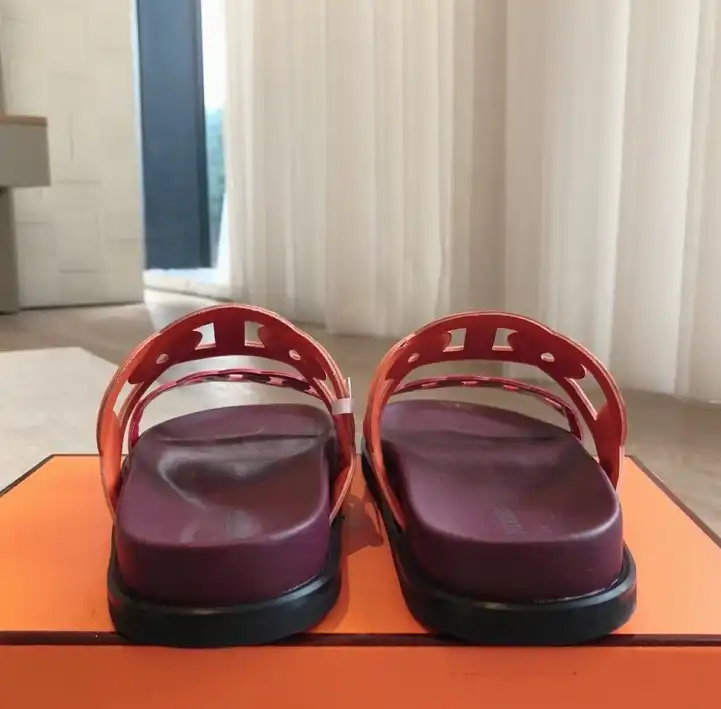 hype Hermes Slippers