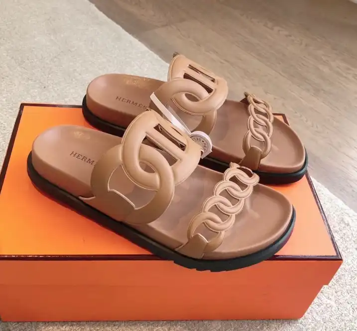 hype Hermes Slippers