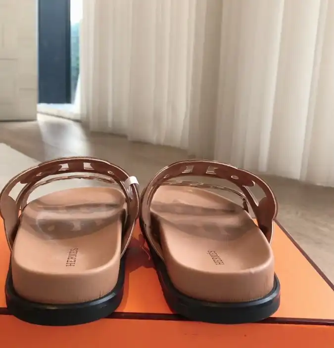 hype Hermes Slippers