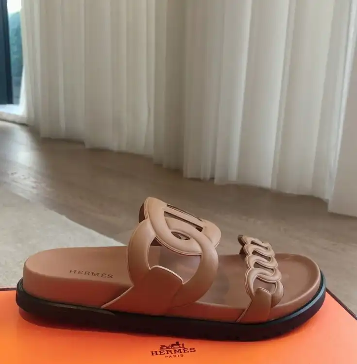 hype Hermes Slippers