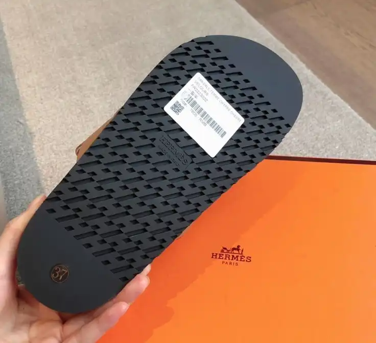 hype Hermes Slippers