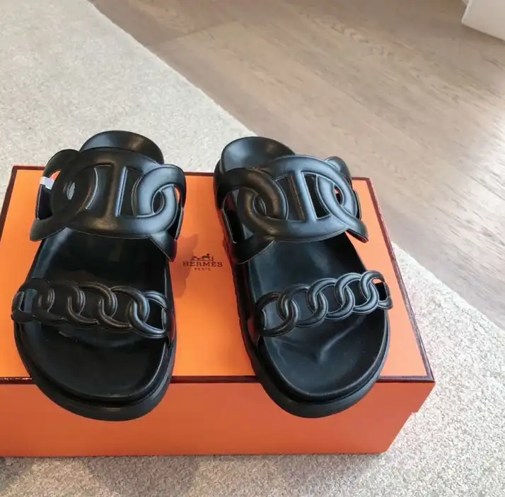 hype Hermes Slippers