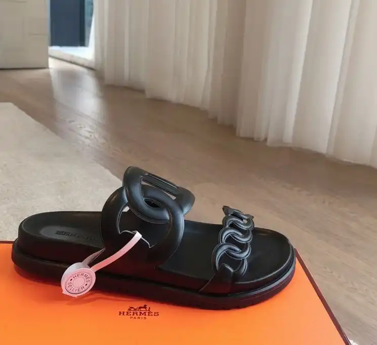 hype Hermes Slippers