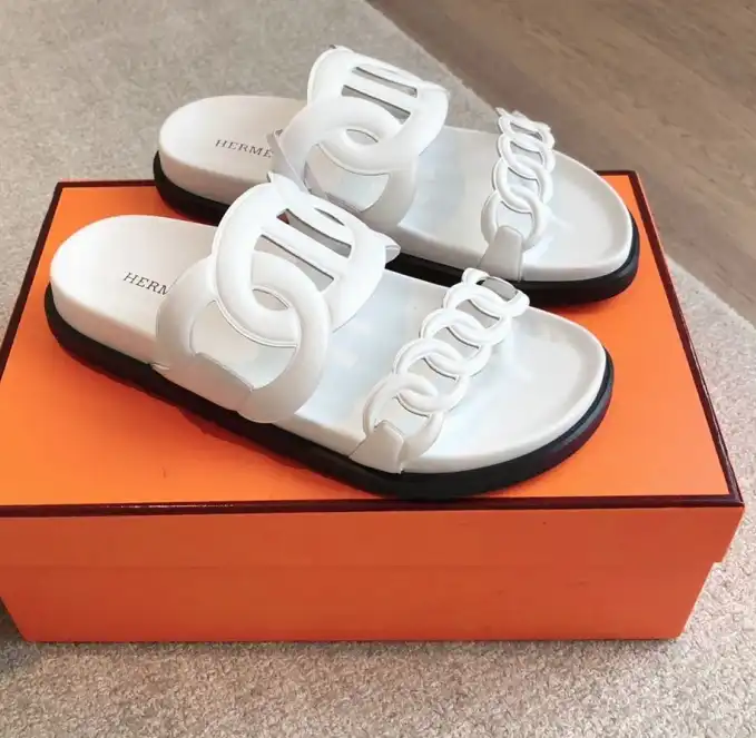 hype Hermes Slippers