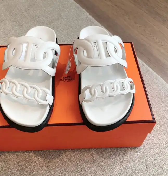 hype Hermes Slippers