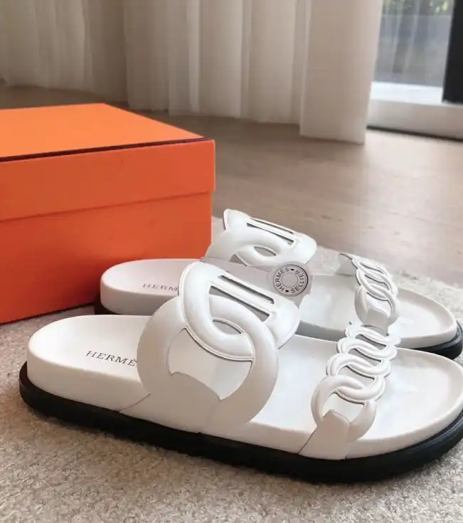 hype Hermes Slippers