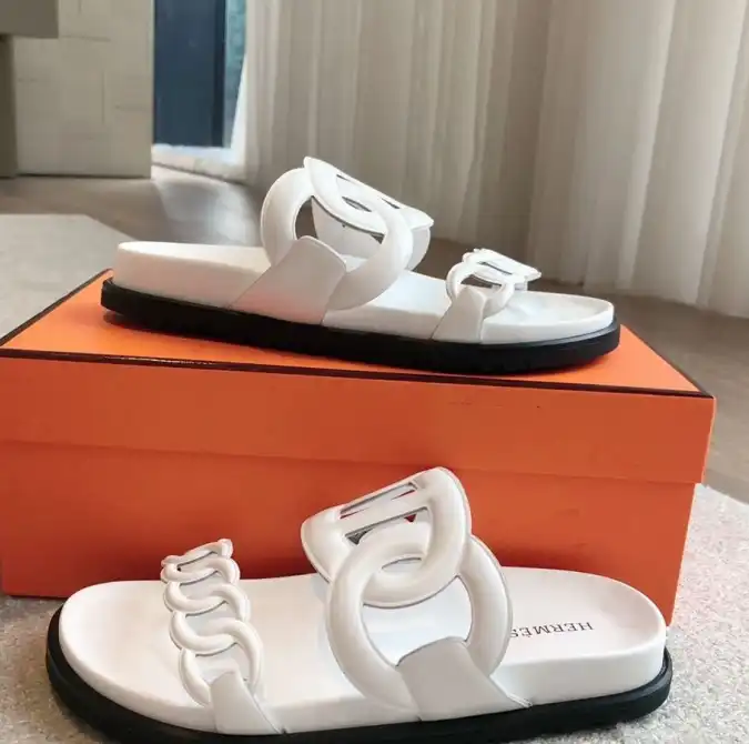 hype Hermes Slippers