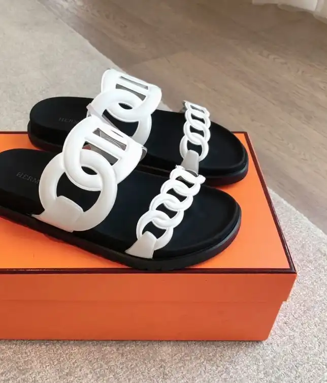 hype Hermes Slippers