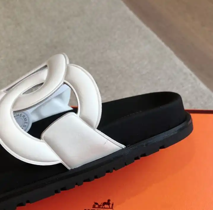 hype Hermes Slippers