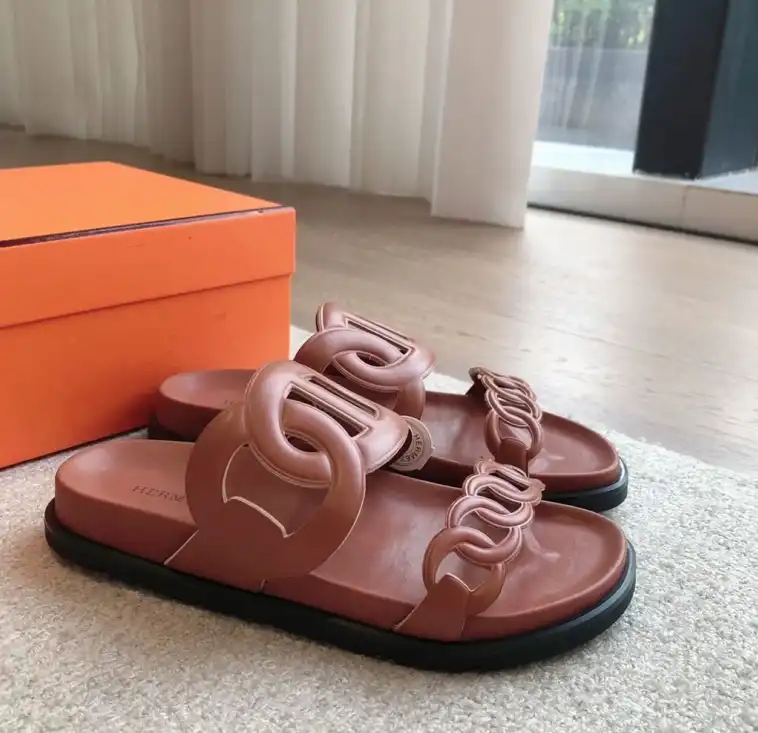 hype Hermes Slippers