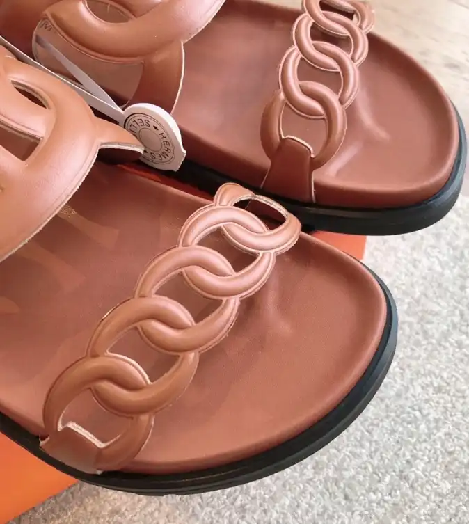 hype Hermes Slippers