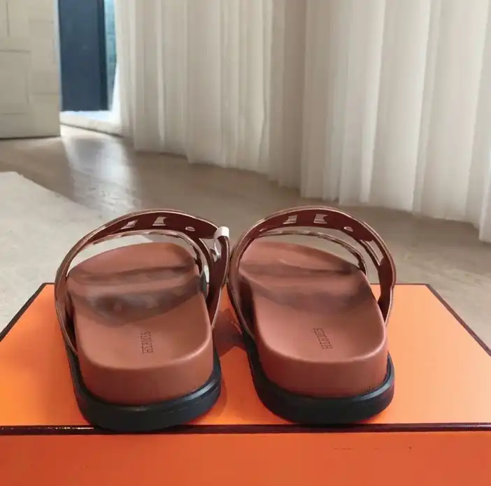 hype Hermes Slippers