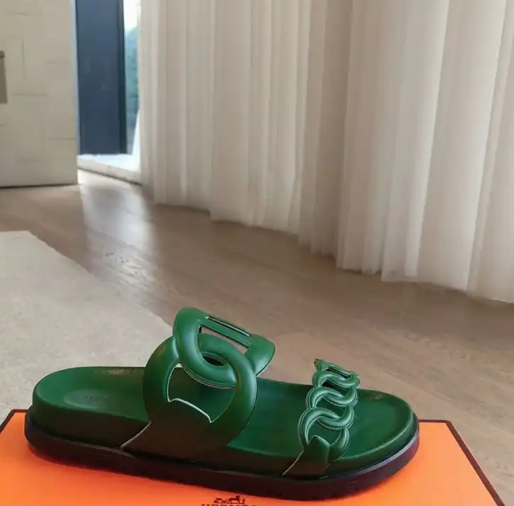 hype Hermes Slippers