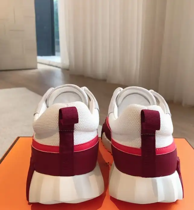 hype Hermes Casual Shoes