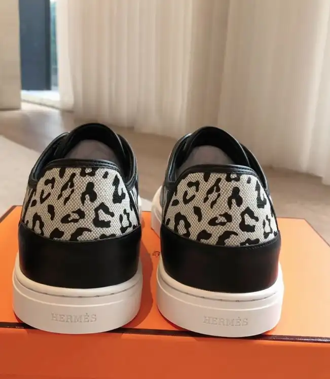 hype Hermes Casual Shoes