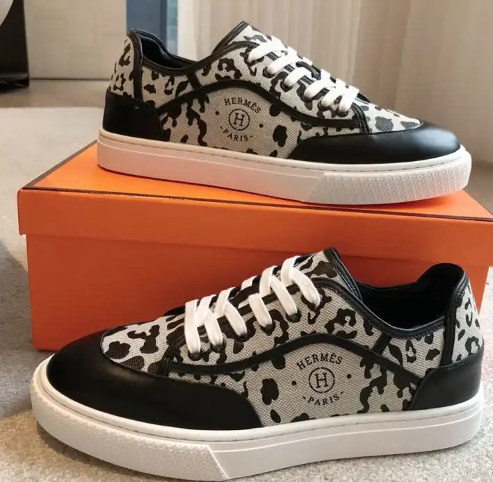 hype Hermes Casual Shoes