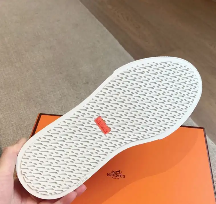 hype Hermes Casual Shoes