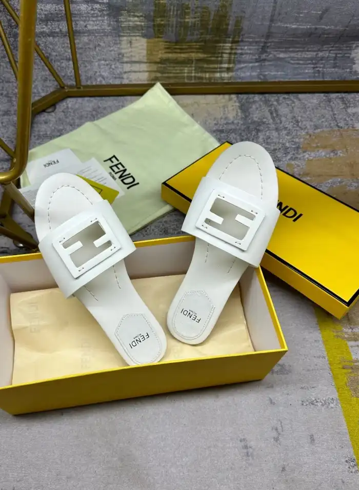 hype Fendi Slippers