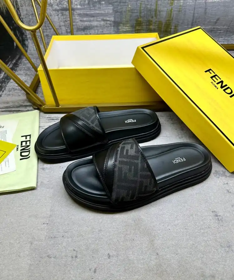 hype Fendi Slippers