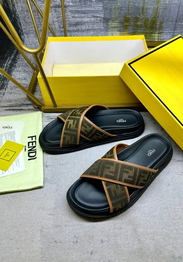 hype Fendi Slippers