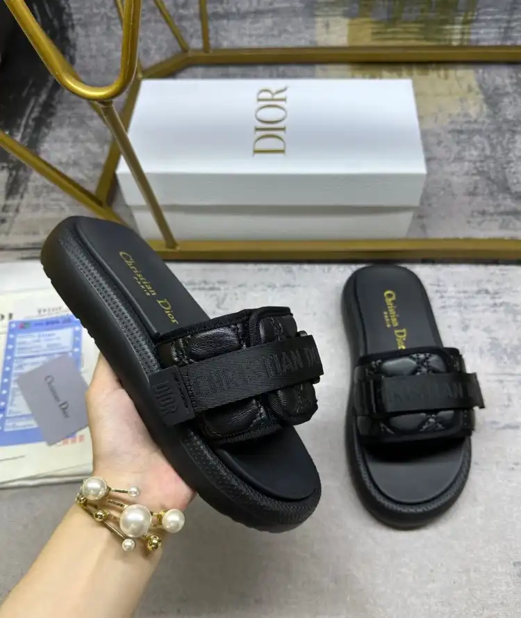 hype Christian Dior Slippers