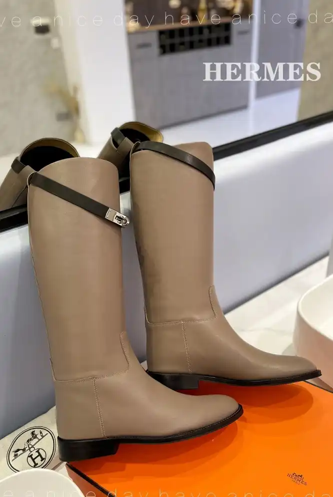 hype Hermes Boots