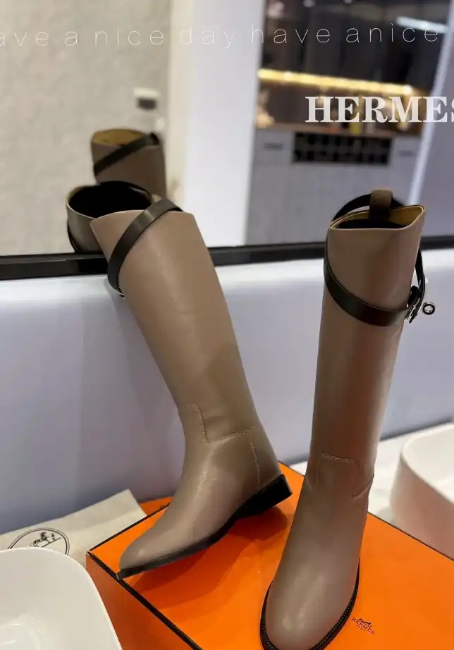 hype Hermes Boots