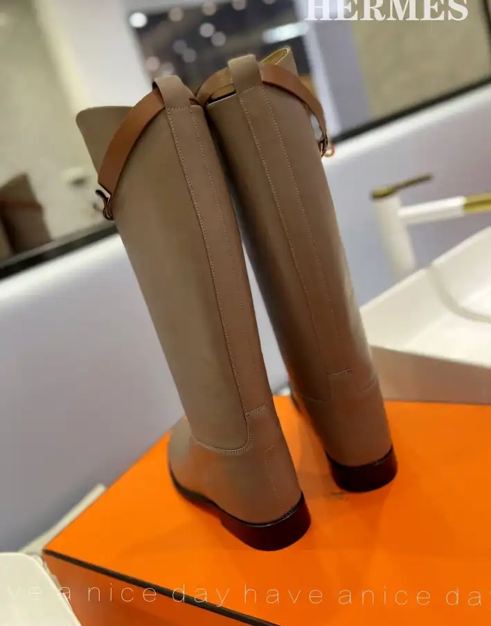 hype Hermes Boots