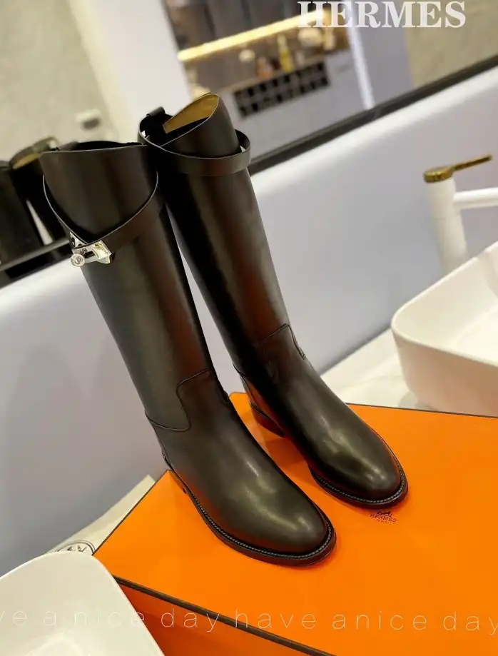 hype Hermes Boots