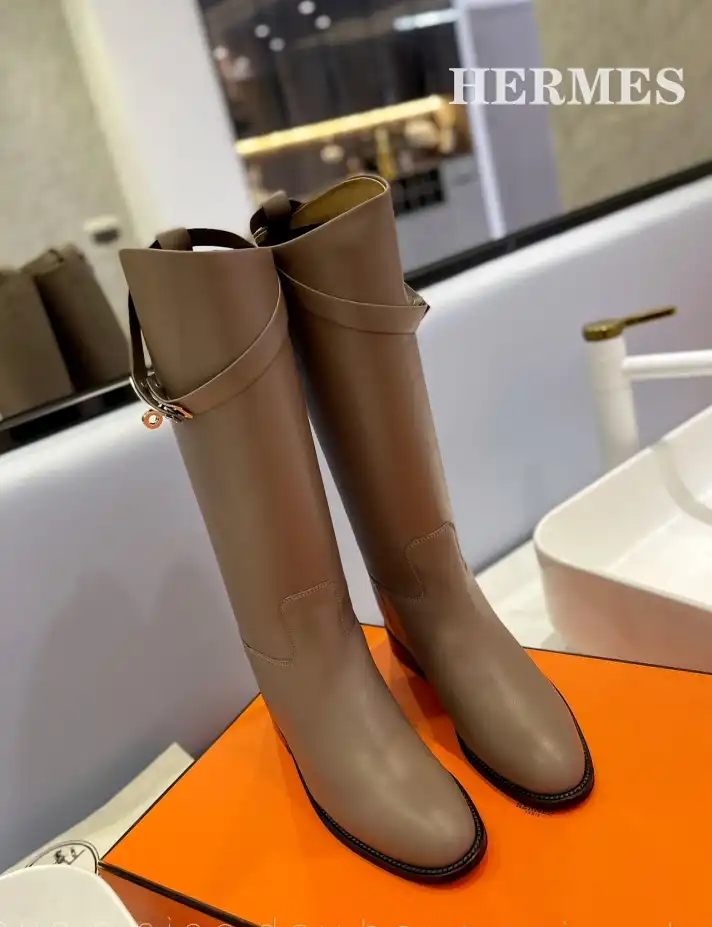 hype Hermes Boots