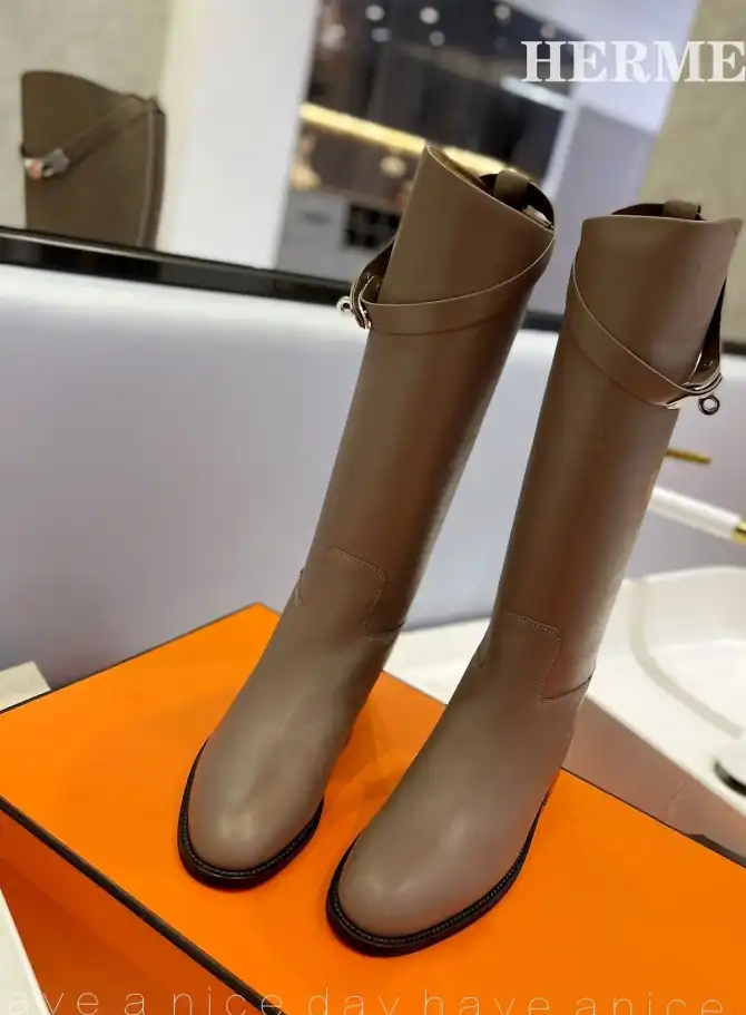 hype Hermes Boots