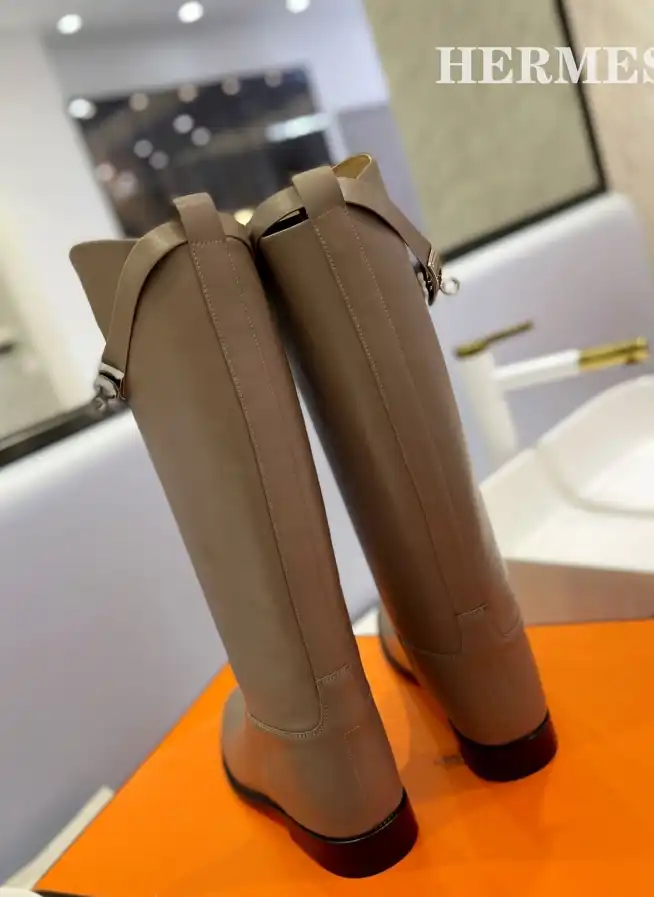 hype Hermes Boots