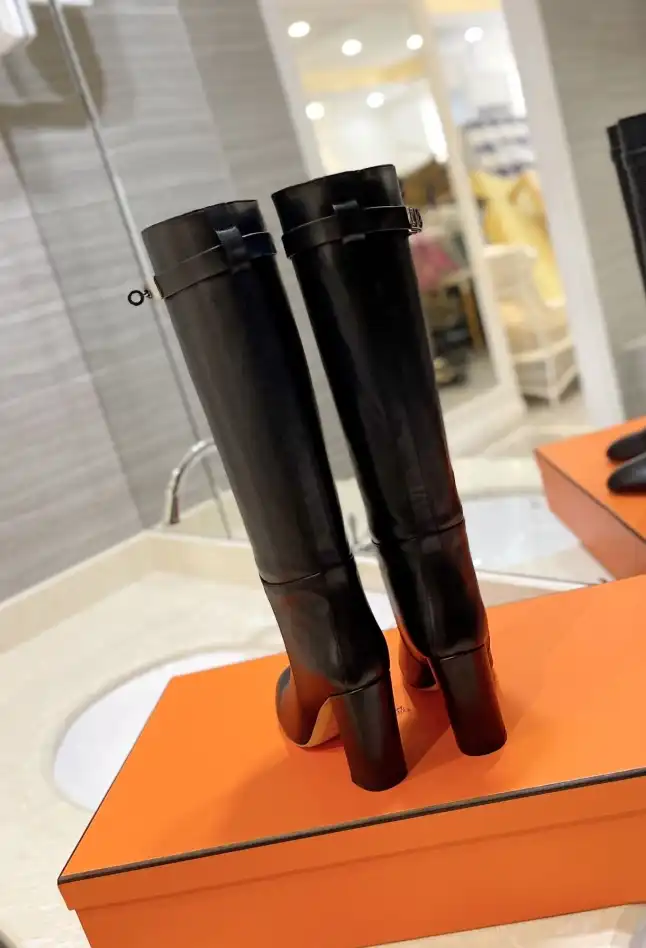 hype Hermes Boots