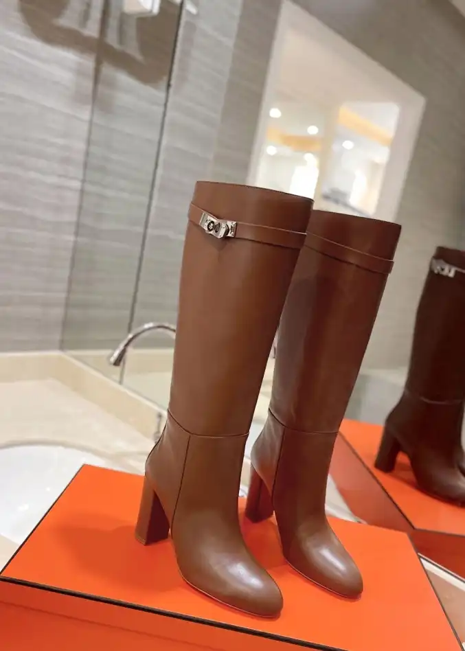 hype Hermes Boots