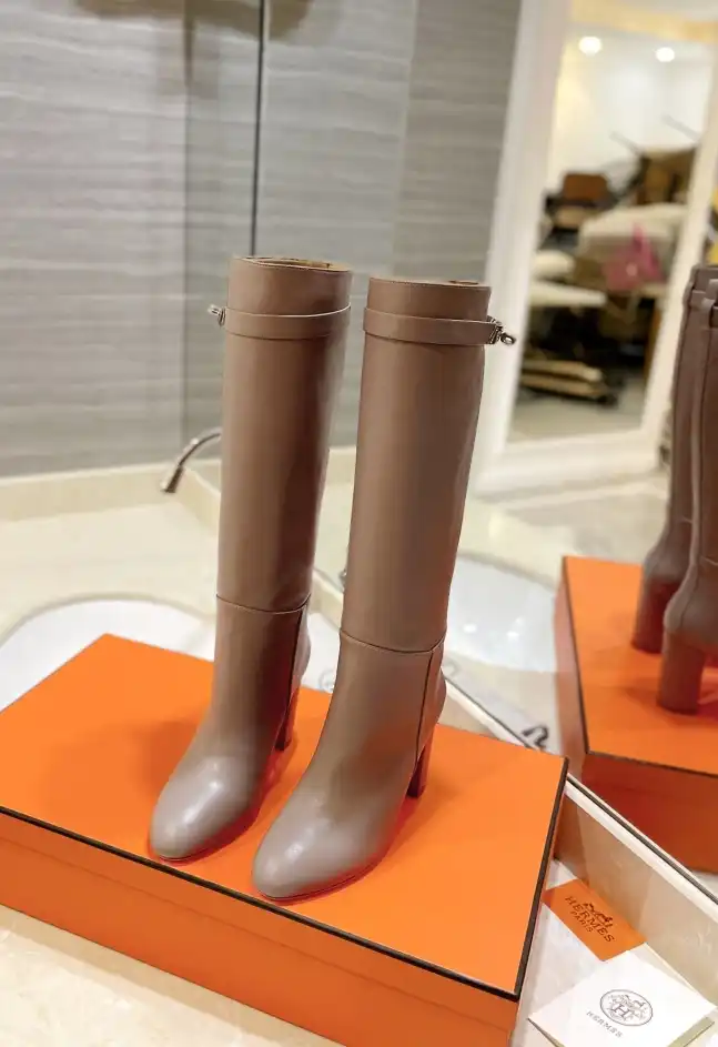 hype Hermes Boots