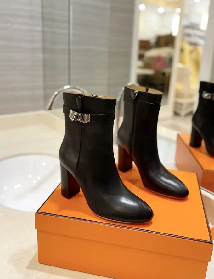 hype Hermes Boots