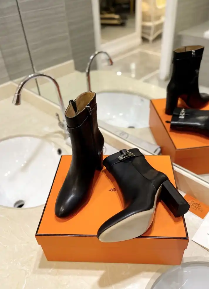 hype Hermes Boots