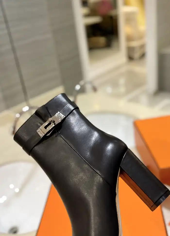 hype Hermes Boots