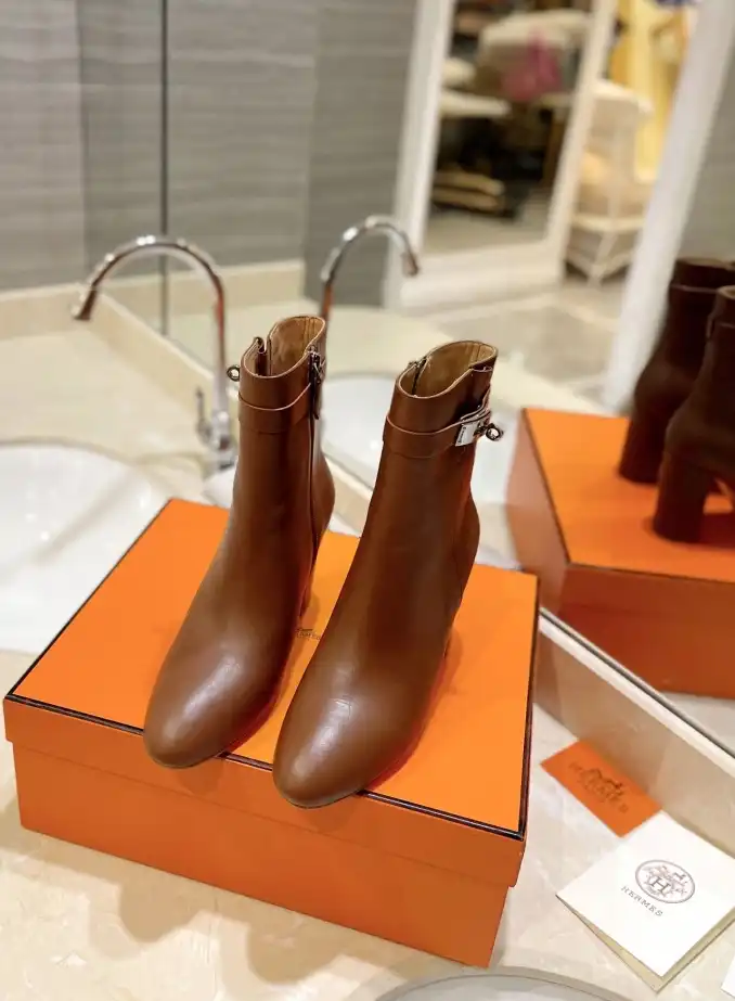 hype Hermes Boots