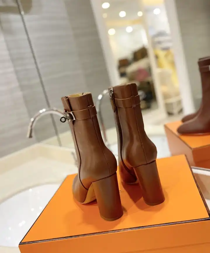 hype Hermes Boots