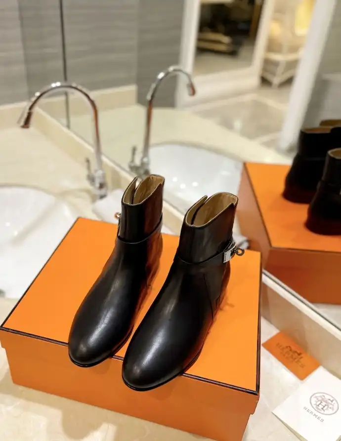 hype Hermes Boots