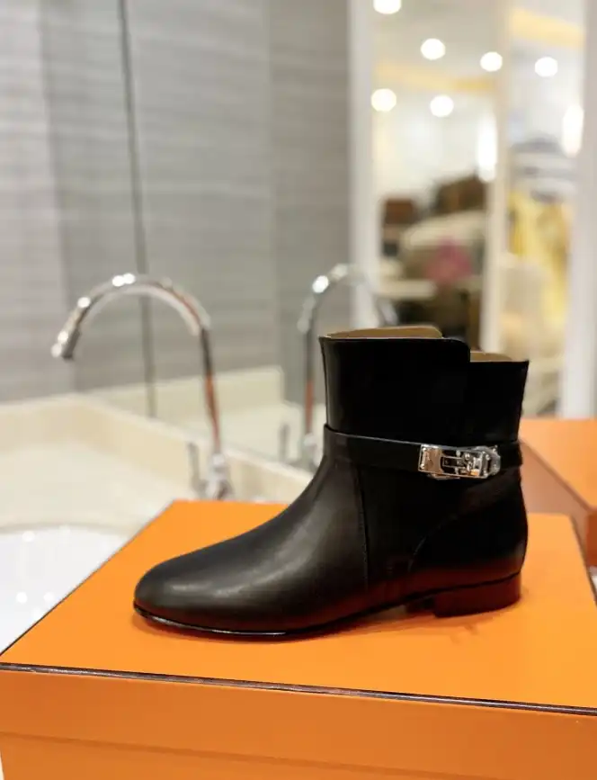 hype Hermes Boots