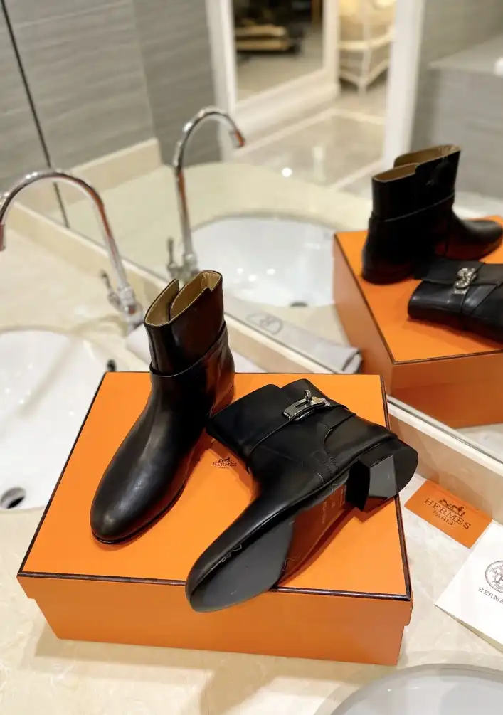 hype Hermes Boots