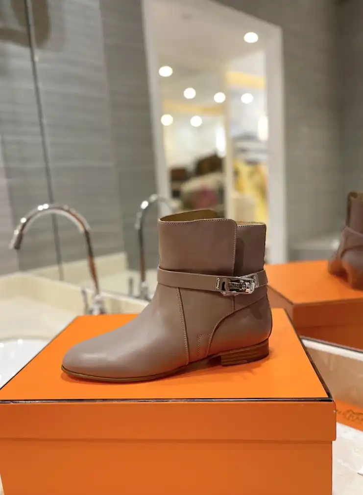 hype Hermes Boots