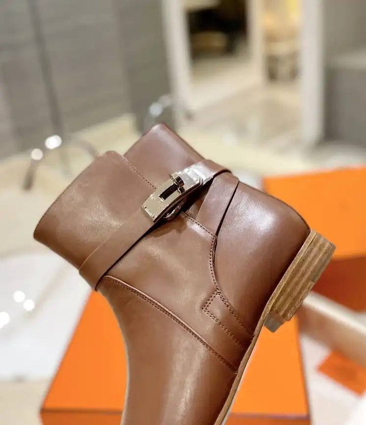 hype Hermes Boots